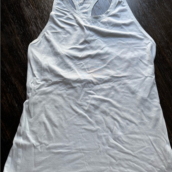 Patagonia light blue tank open in the back size medium - Picture 3 of 4